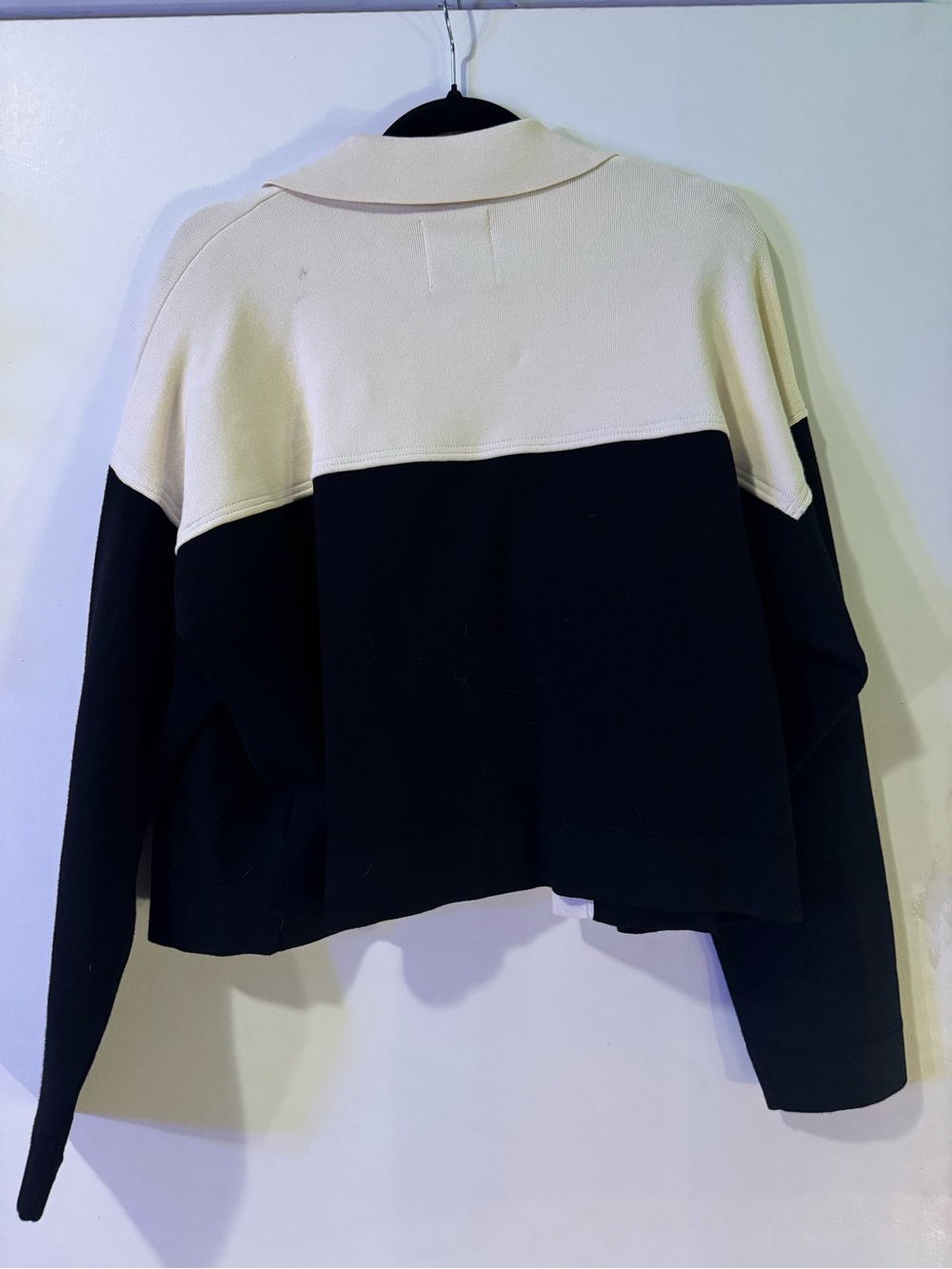 Sandro Two-Tone Black & Cream Cropped Jacket with Gold Hardware - Picture 7 of 7